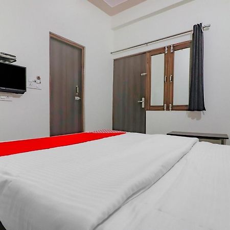 Rajlakshmi Guest House Mathura Zewnętrze zdjęcie