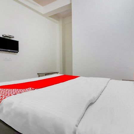 Rajlakshmi Guest House Mathura Zewnętrze zdjęcie