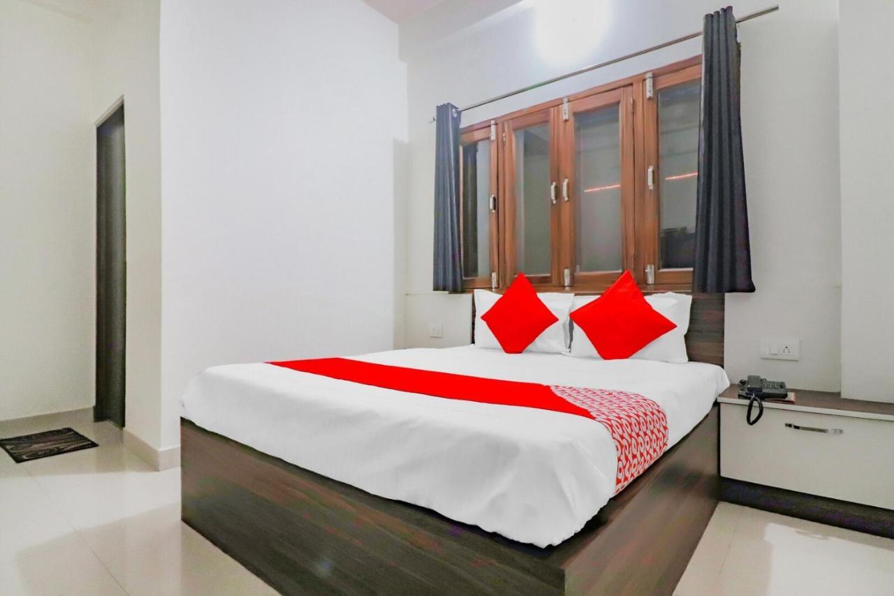 Rajlakshmi Guest House Mathura Zewnętrze zdjęcie