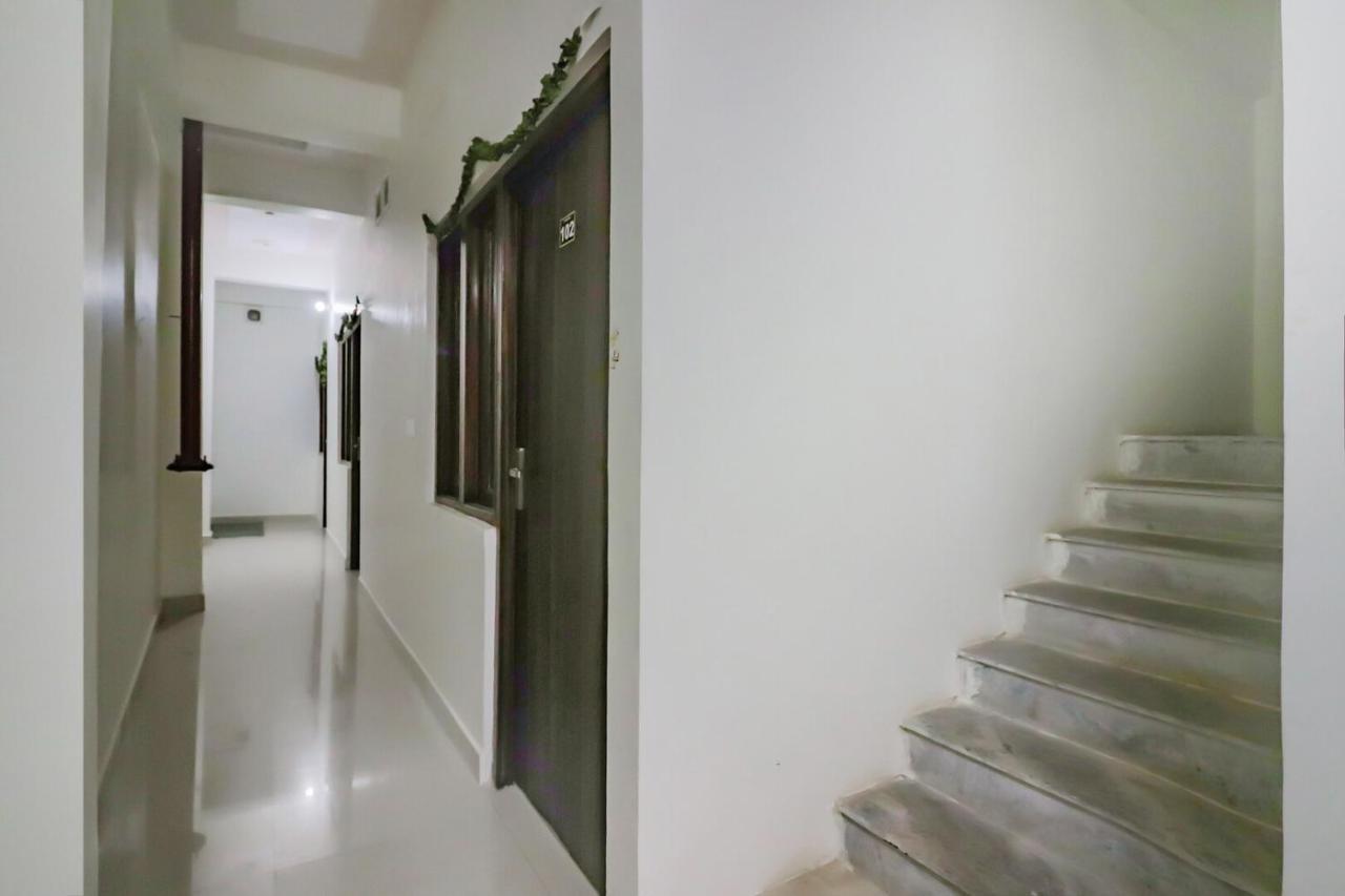 Rajlakshmi Guest House Mathura Zewnętrze zdjęcie