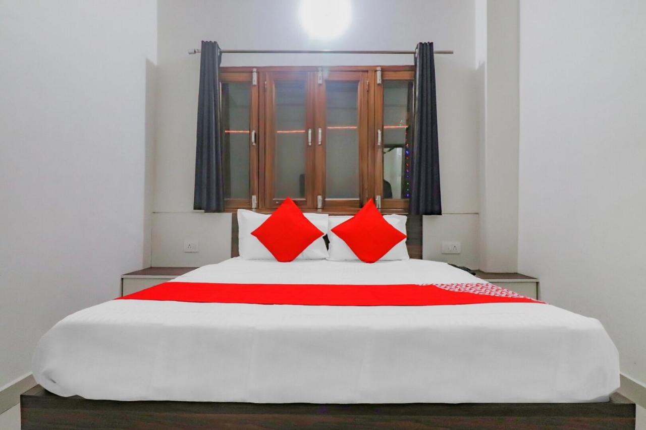Rajlakshmi Guest House Mathura Zewnętrze zdjęcie