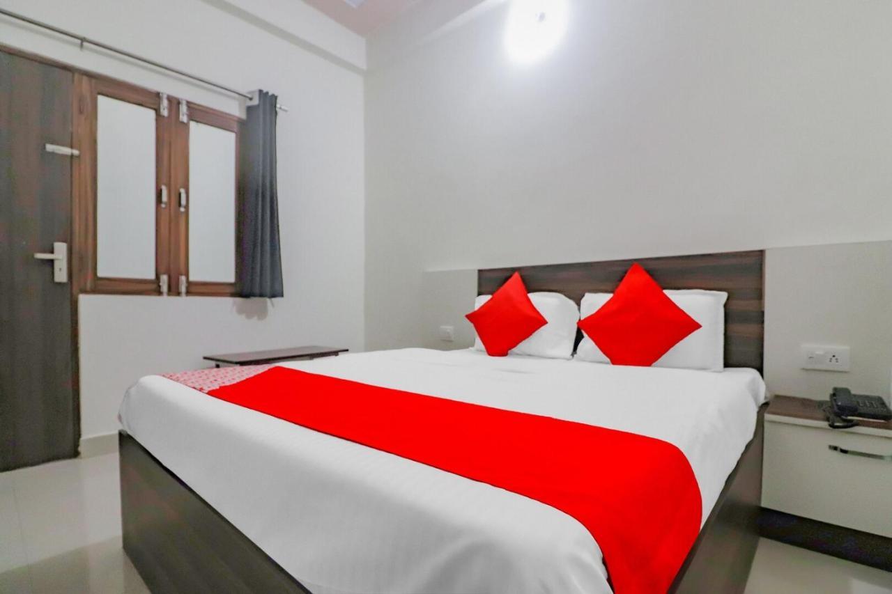 Rajlakshmi Guest House Mathura Zewnętrze zdjęcie